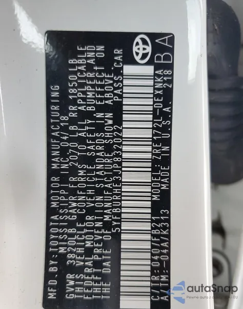 2018 Toyota Corolla L z USA, uszkodzony, nr VIN 5YFBURHE3JP832022